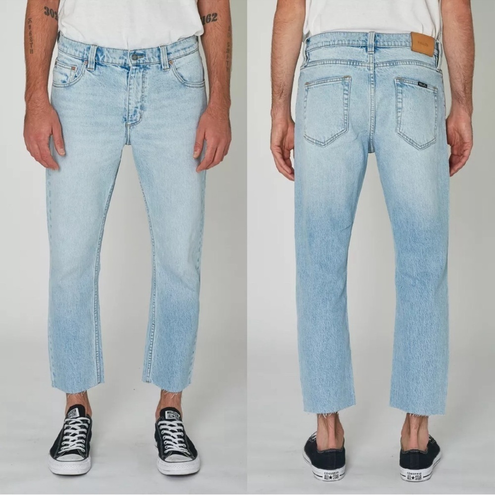 Rolla's Relaxo Chop Relaxed Fit Blue Cropped Mens Jeans Size 34 Light Wash NWOT